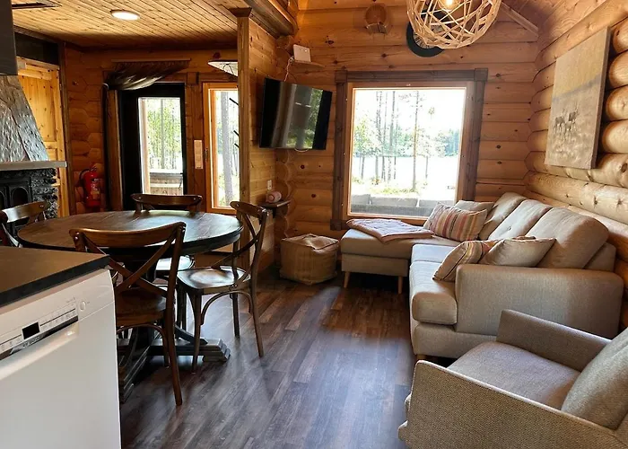 Riverside Hiekkaranta *